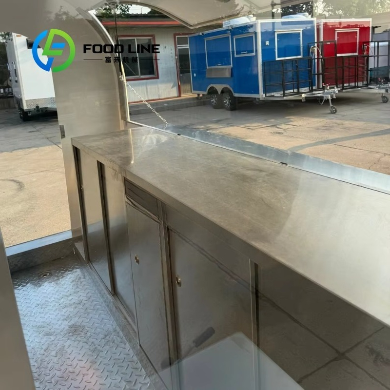 Camion de restauration en fibr - Food Snacks Uk avis et prix