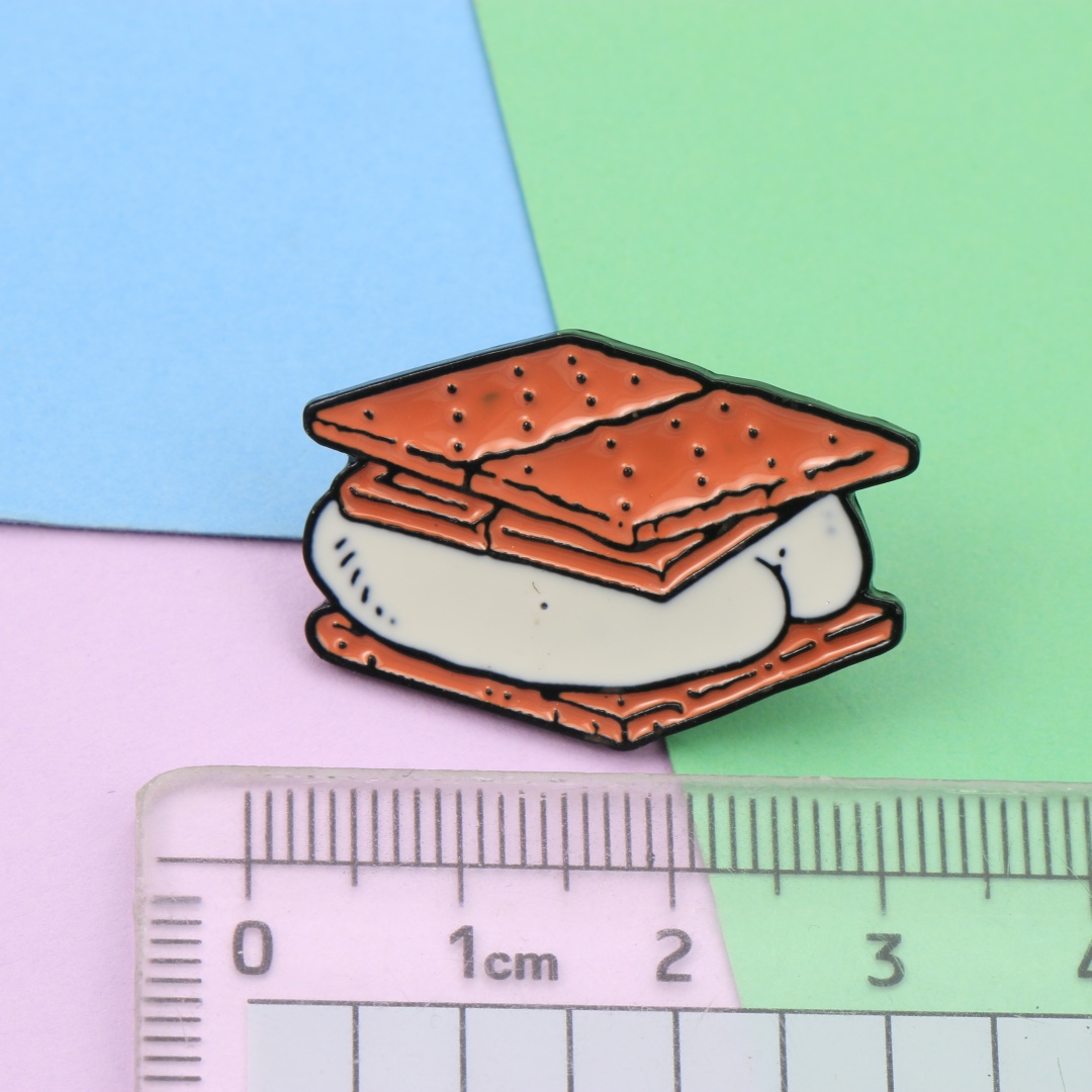 Broche en émail en métal, moti - Zinc Food Snacks avis et prix